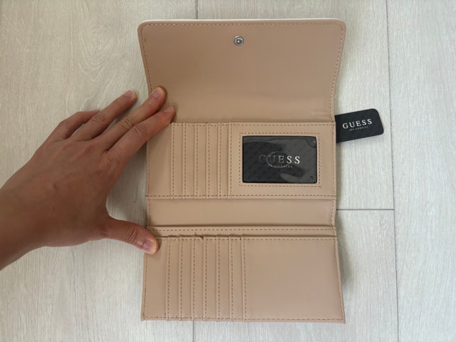 Guess Wallet (White/Taupe) - photo 2