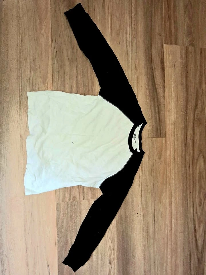Kids tops