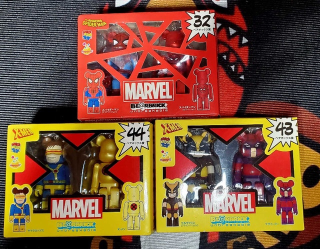 BEARBRICK BOX SET MARVEL AND IRONMAN