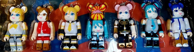 Be@rbrick MIKU 100% Key Chain