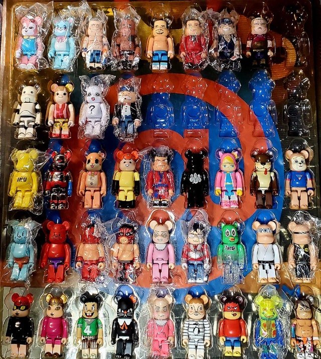 ARTIST Bearbrick 100%