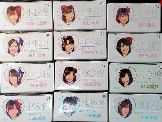 AKB48 Bearbrick 100% - photo 2