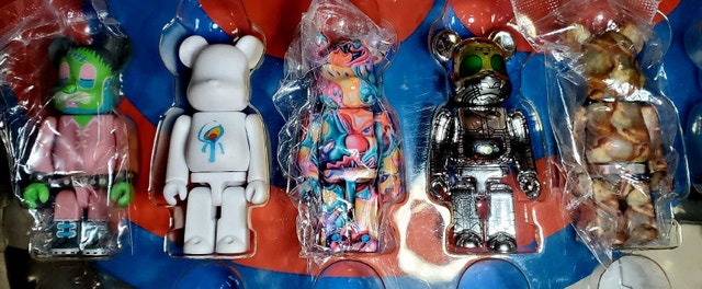 $30 Bearbrick 100% - photo 4