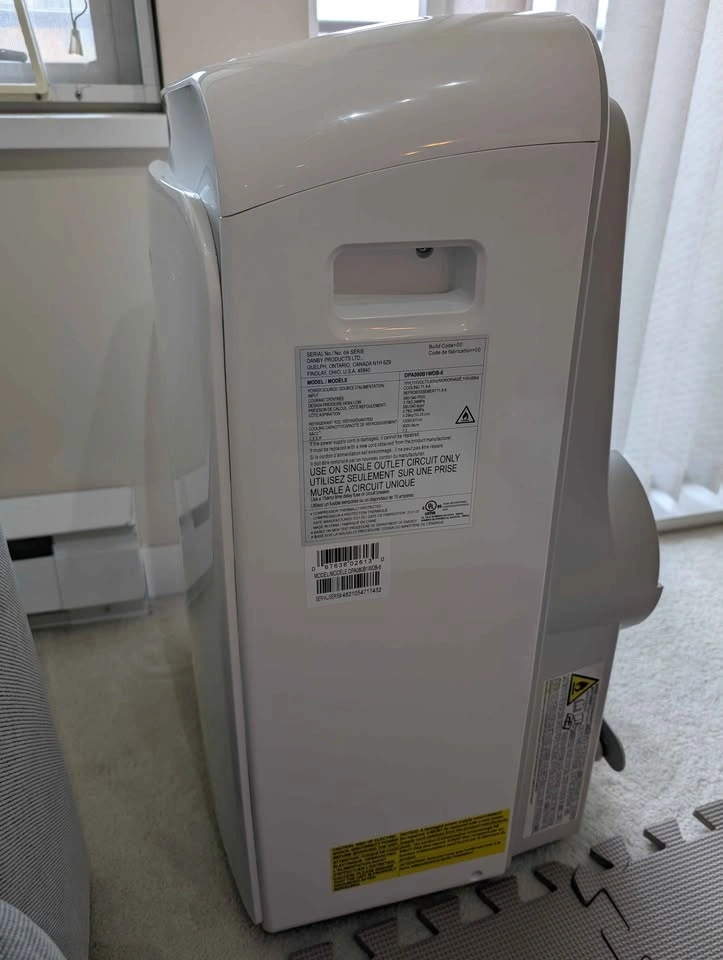 Danby 3-In-1 Air Conditioner 12,000 BTU CLEAN TESTED - photo 2