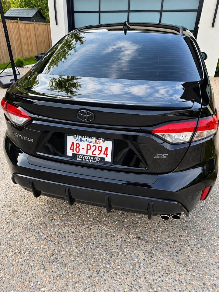 2024 Toyota Corolla - photo 3
