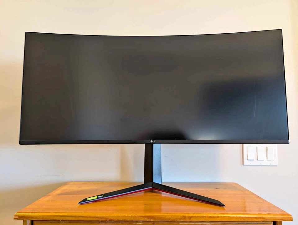 LG 38GN950-B Curved Gaming Monitor