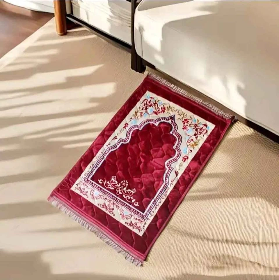 Rectangular Prayer Mats Polyester Embossed Non-Slip