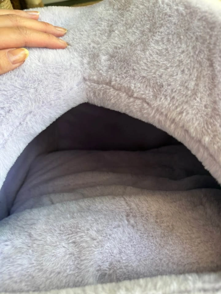 Queenwest Trading Co. Plush Pet Bed Cave - photo 2