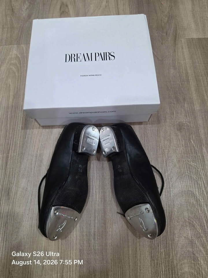 Bloch Tap Shoes Size 1 1/2 dancing - photo 2