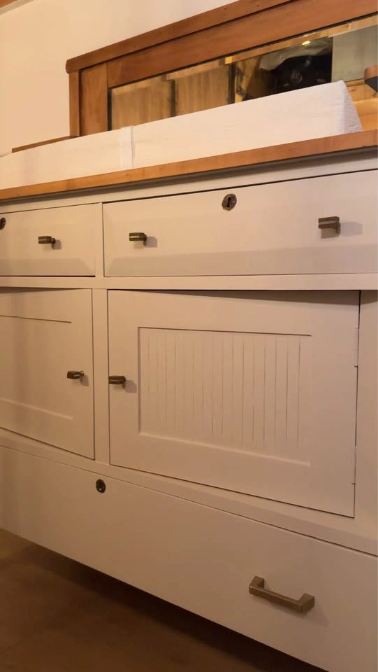 Baby Changing Table/Dresser, Solid Wood, MCM - photo 4
