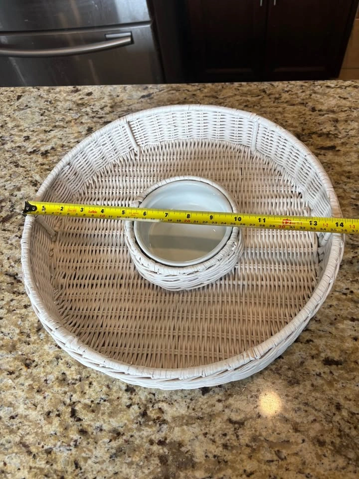 White Wicker Chip and Dip Serving Tray - photo 2