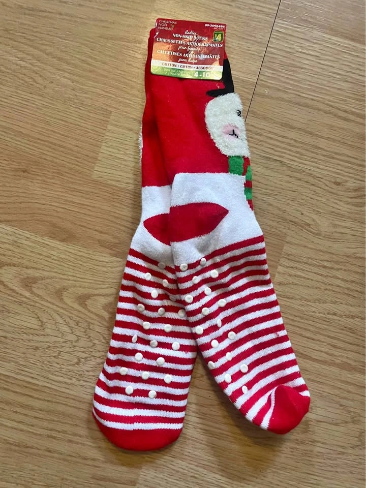 Ladies Christmas Snowman Non-Skid Socks