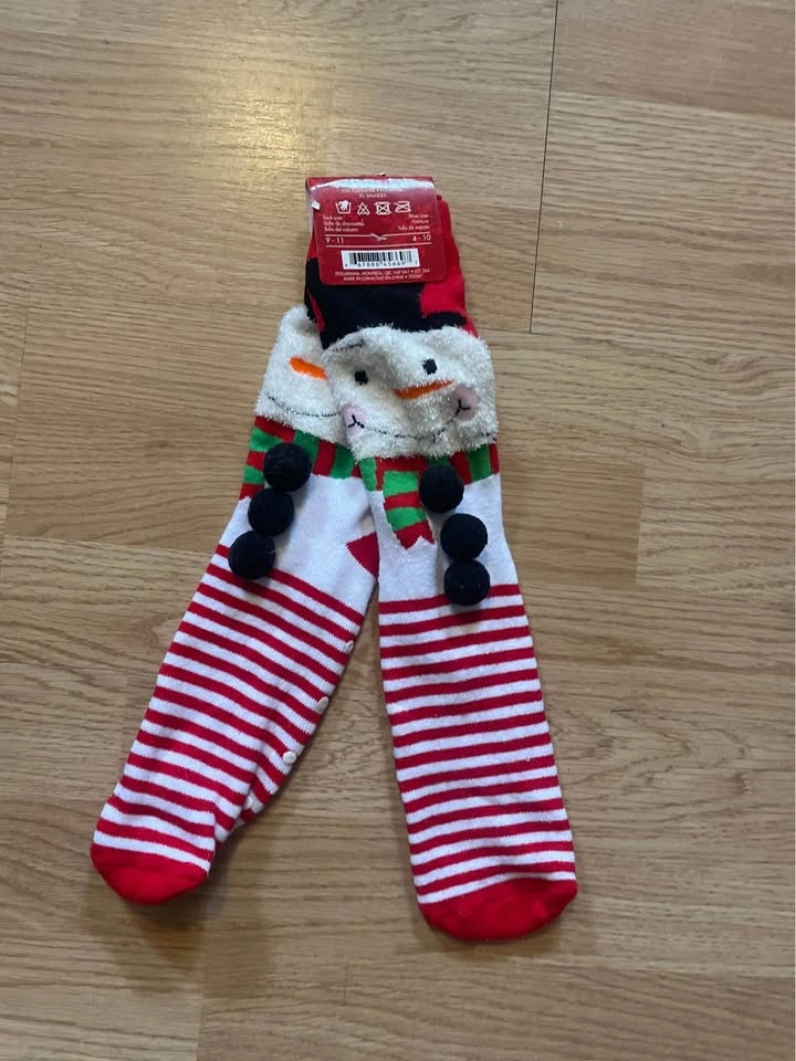 Ladies Christmas Snowman Non-Skid Socks - photo 2