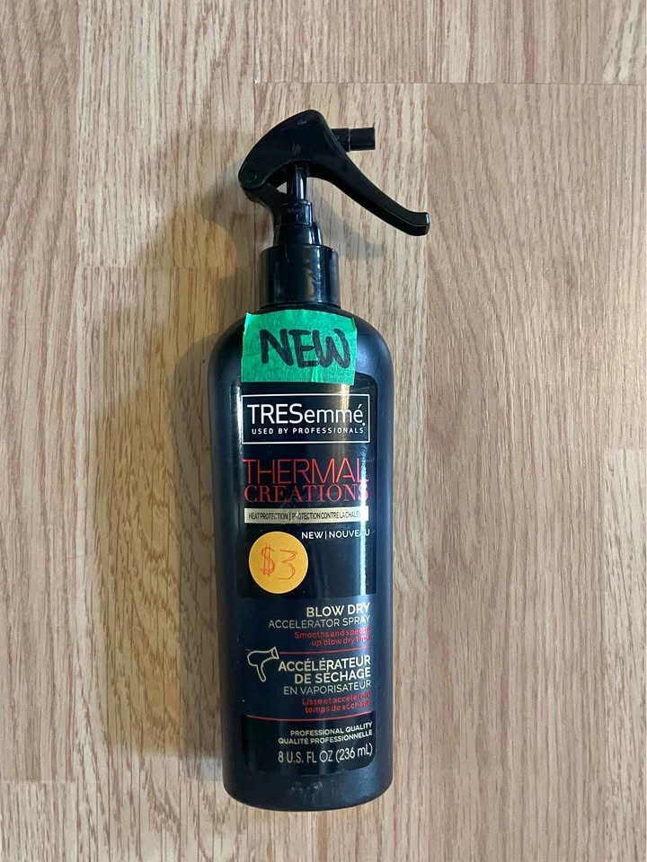TRESemmé Thermal Creations Blow Dry Accelerator Spray