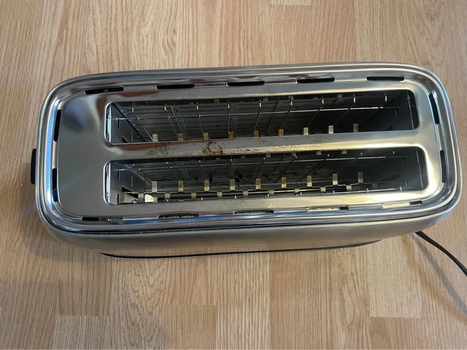 Oster 2-Slice Toaster - photo 2