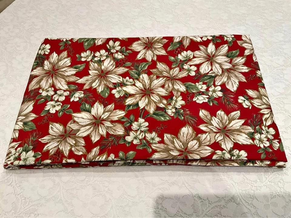 Table Cloth Holiday 100% Cotton