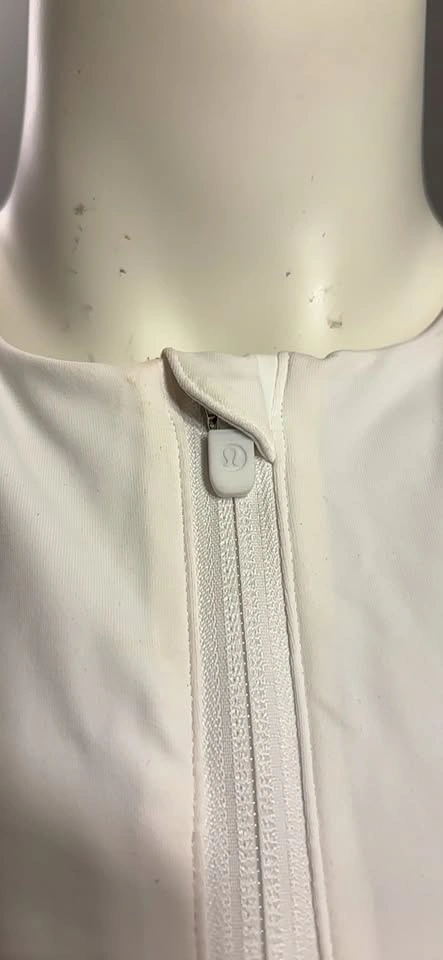 Lululemon Sports Bra - Size S/M - photo 3