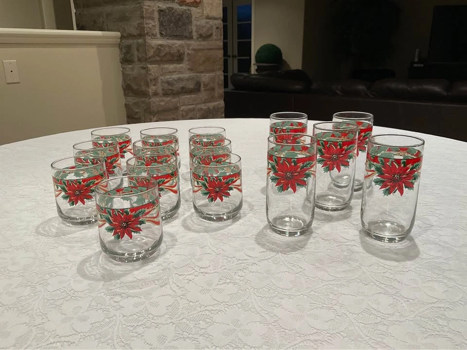 Libbey Glasses Vintage Holiday 15 Glasses - photo 3