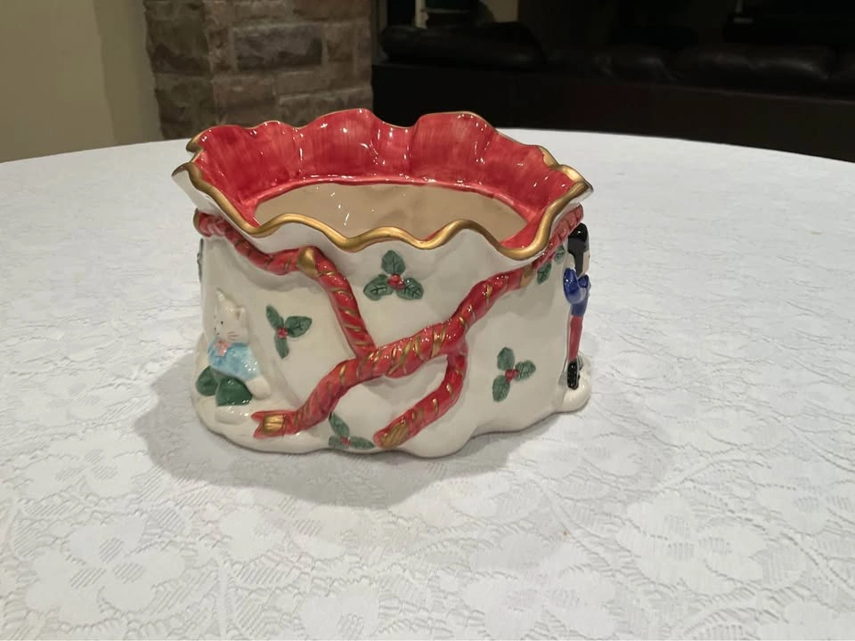 Fitz & Floyd Holiday Planter - photo 4