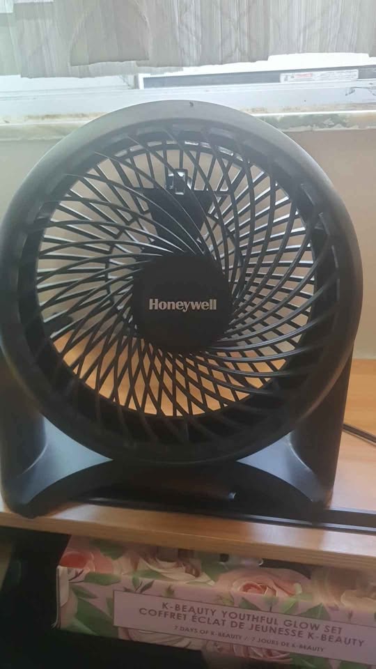 Air Cooler and fan - photo 2
