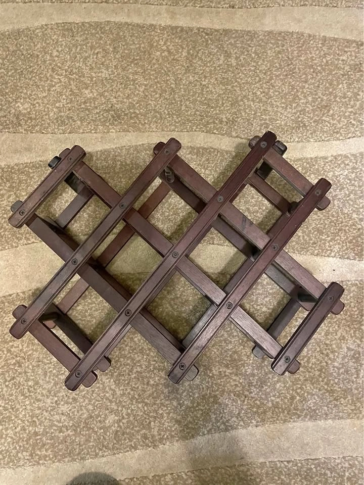 Foldable Wooden Wine Rack