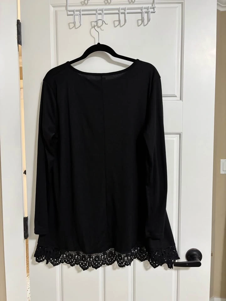 Black Long Sleeve Lace Trim Tunic Top - Size XL - photo 3
