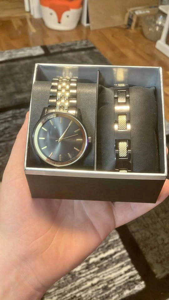 Watch set