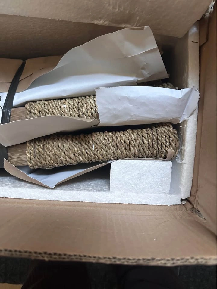 Un-opened box- Hand-Woven Seagrass Counter Stool - photo 4