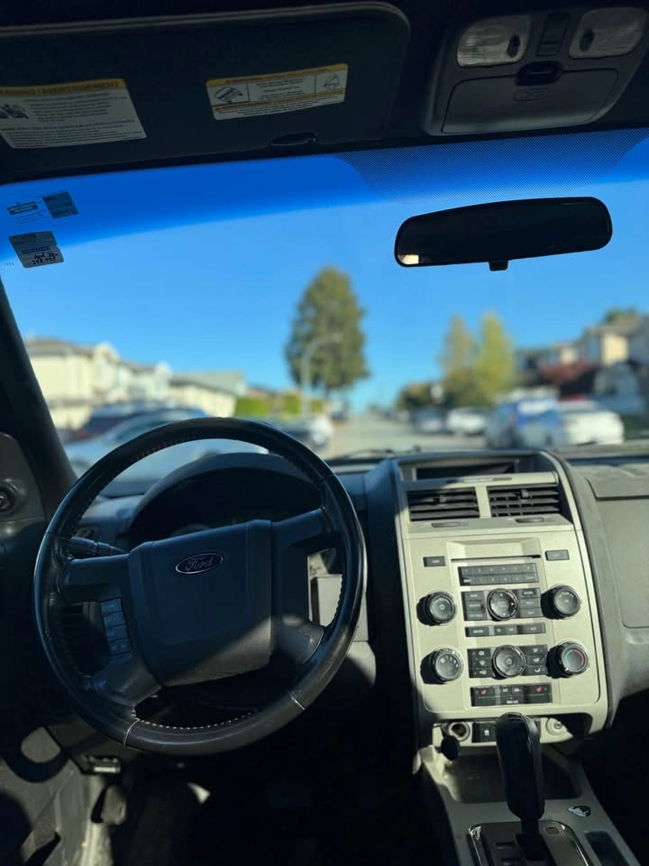 2009 Ford Escape - photo 5