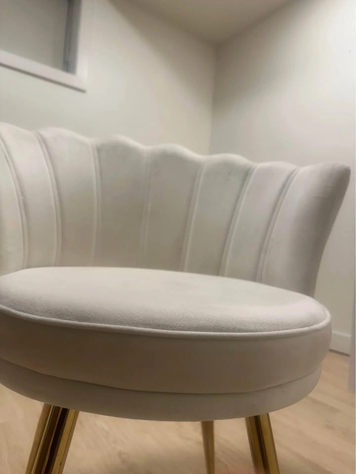 Modern Velvet Shell Dining Chair - photo 4