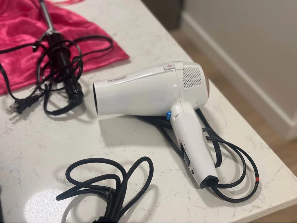 Conair Hair Dryer and Interchangeable Curling Wand Set - photo 3