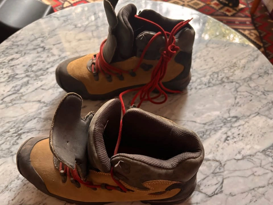 Men’s Merrell M2 Super Light Hiking Boots (Size 10.5) - photo 2
