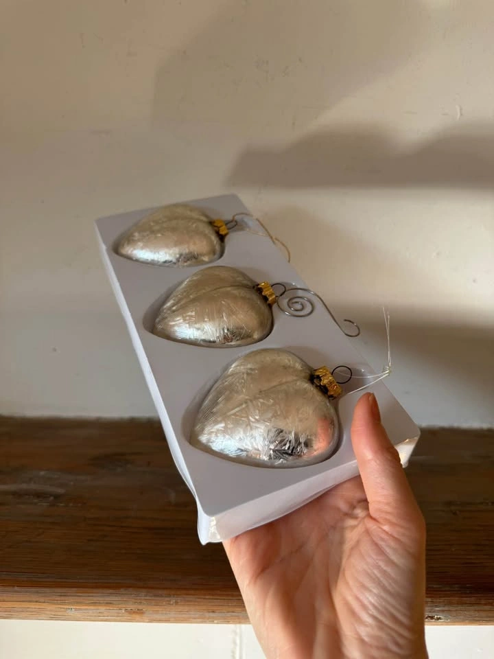 Vintage Silver Glass Heart Christmas Ornaments – Set of 3 - photo 4