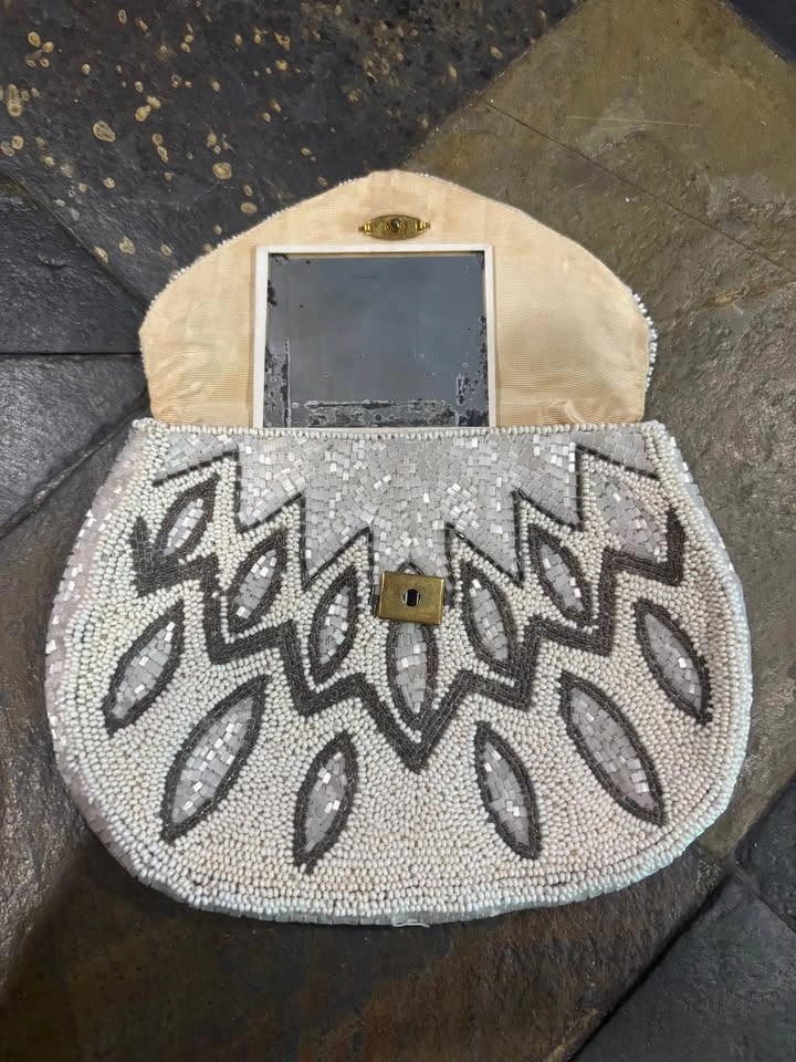 Vintage Art Deco Beaded Vanity Clutch Purse with Box - photo 3