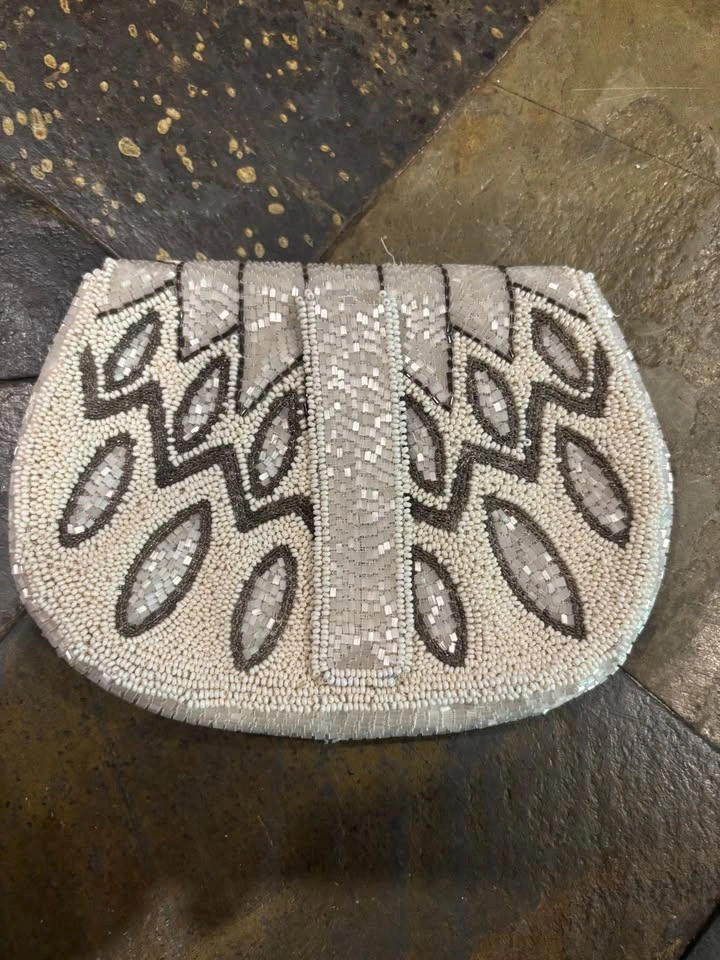 Vintage Art Deco Beaded Vanity Clutch Purse with Box - photo 4