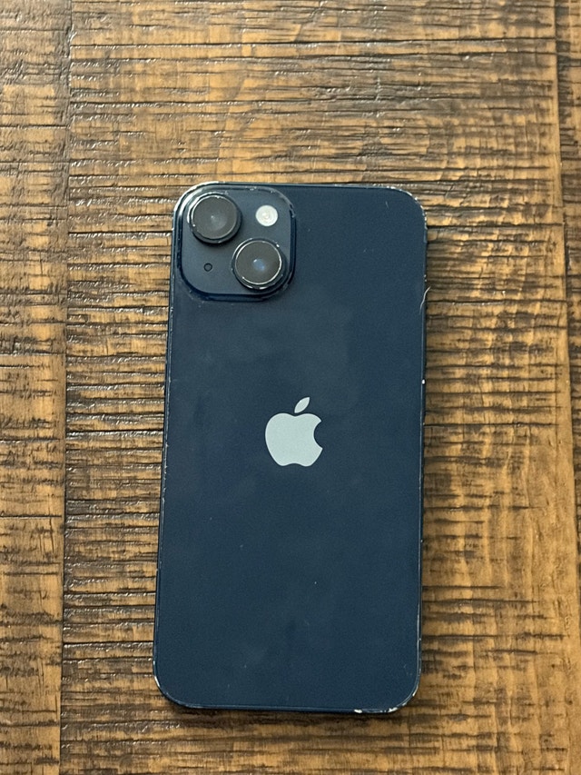 Apple iPhone 14 - photo 2