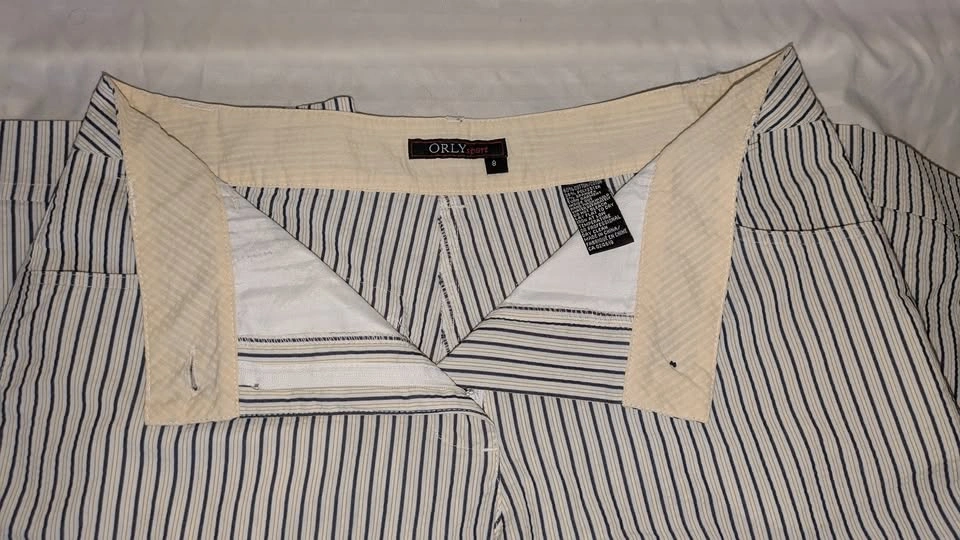 ORLY Sport Blue-Stripe Vintage Capri Pants – Size 8