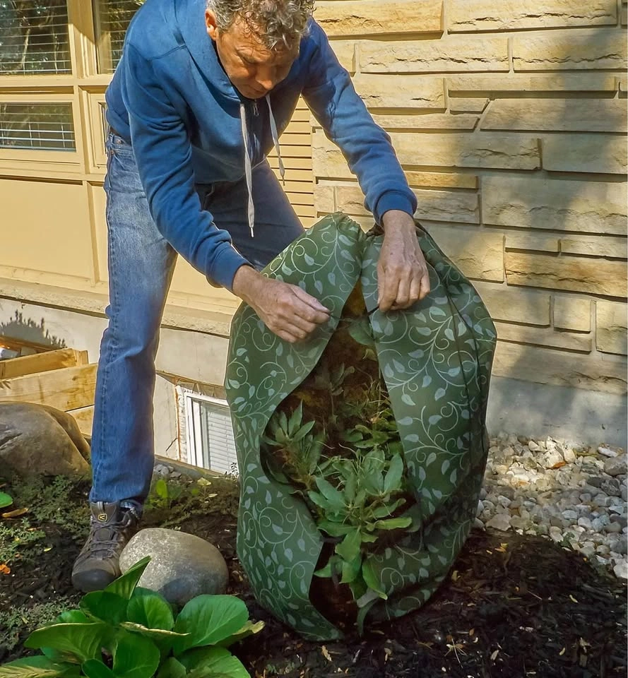 Lee Valley Wrap-Around Shrub Covers / Frost Protectors (Set of 5 - photo 2