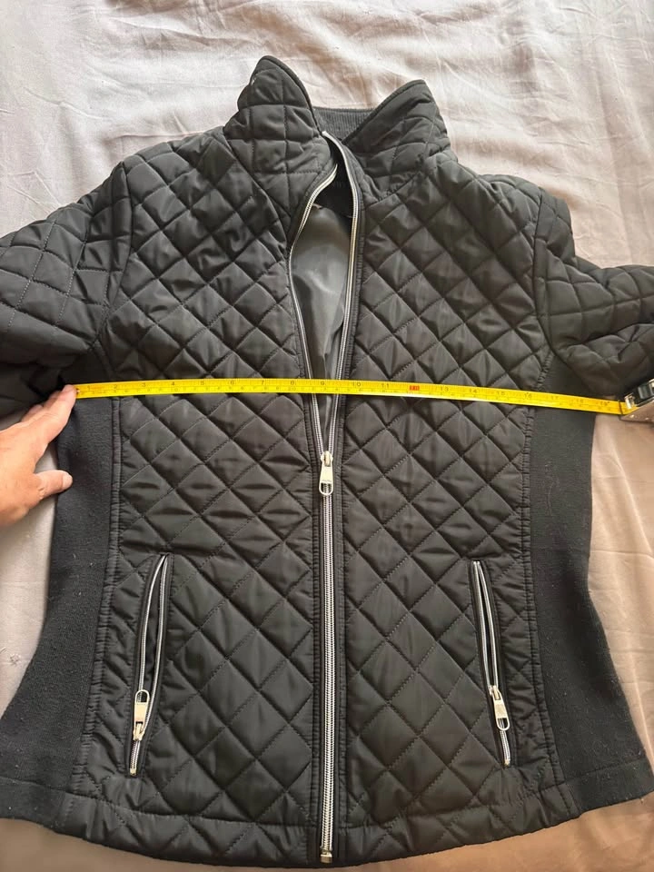 Calvin Klein quilted jacket in black - photo 2