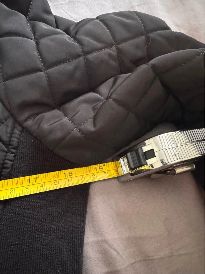 Calvin Klein quilted jacket in black - photo 3