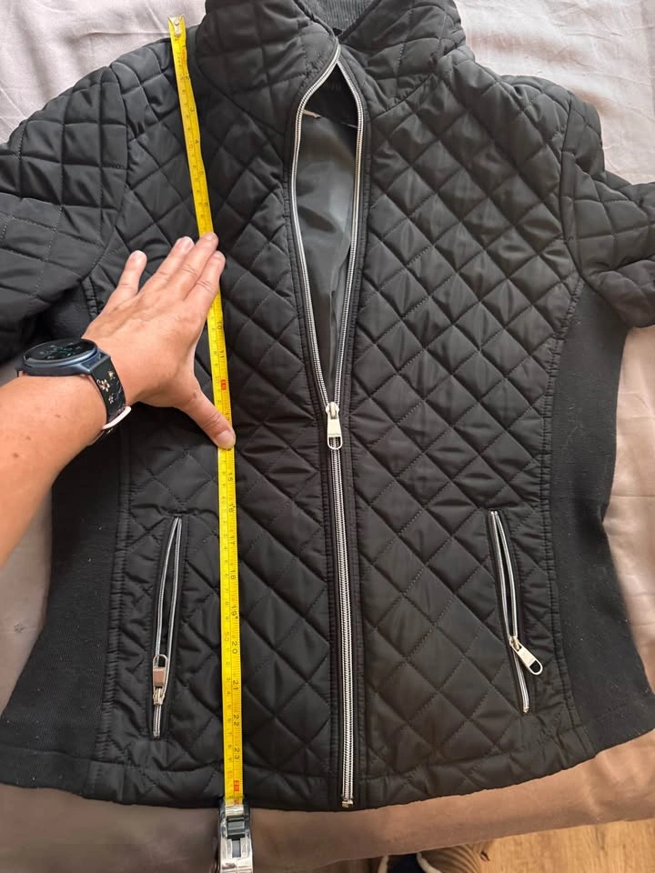Calvin Klein quilted jacket in black - photo 4