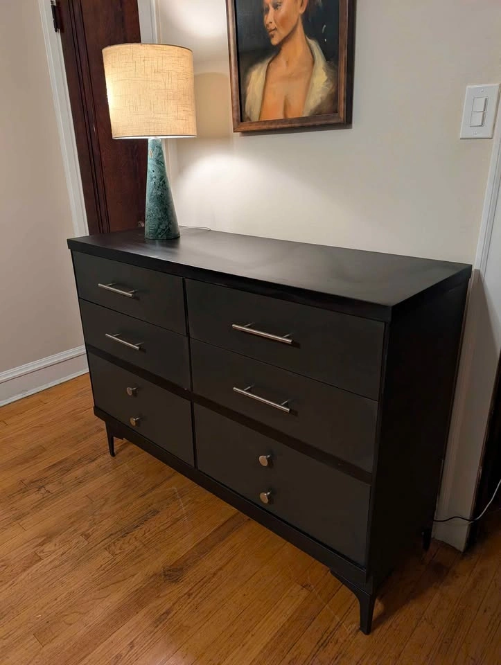 Modern Black 6-Drawer Dresser | Newly Updated - photo 3