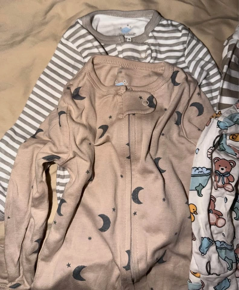 Baby Sleeper / Footed pajamas Bundle 3-6 mos - photo 2