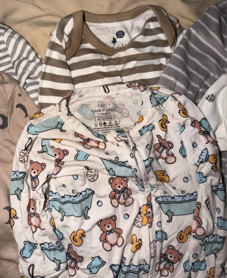 Baby Sleeper / Footed pajamas Bundle 3-6 mos - photo 3