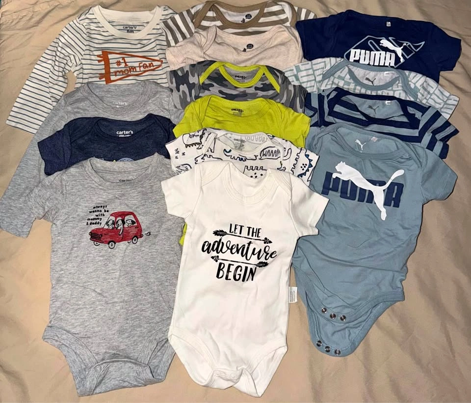 Baby Bodysuit / Onesies Bundle Size 3-6 Months