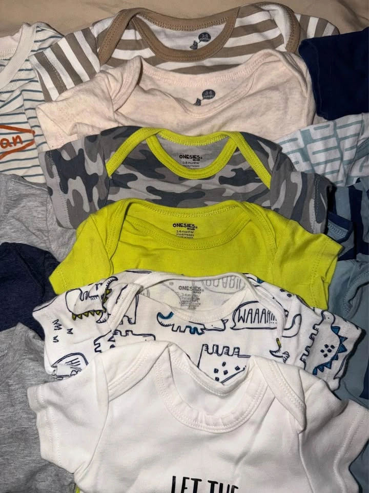 Baby Bodysuit / Onesies Bundle Size 3-6 Months - photo 3