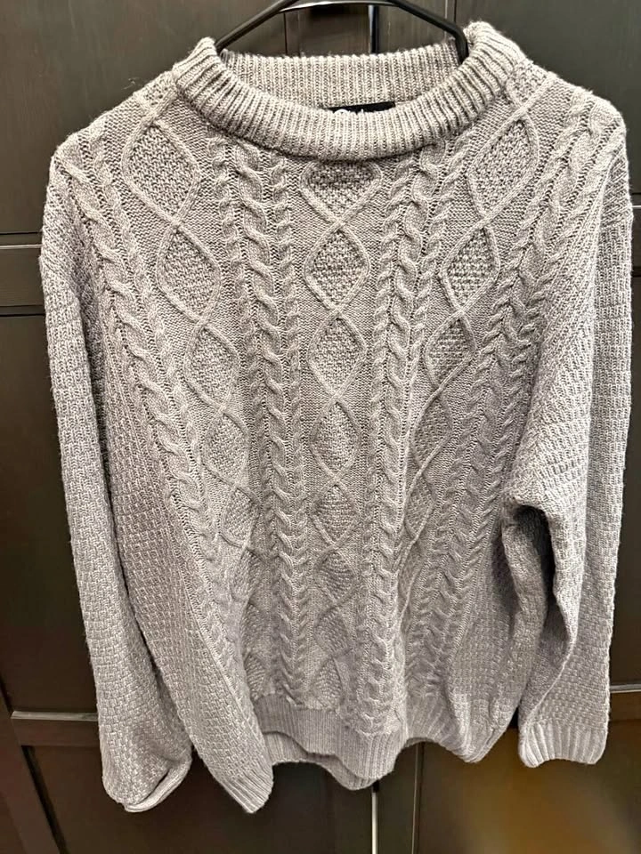 Fall knit grey sweater, XL