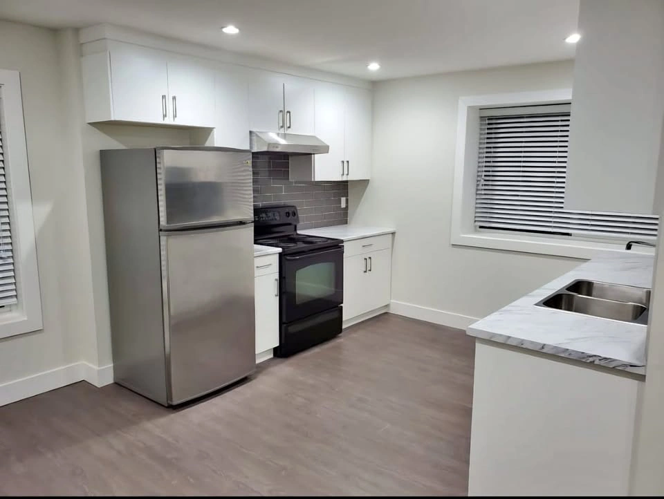 Bright 1BR Basement Suite – Murrayville, Langley – Utilities Inc