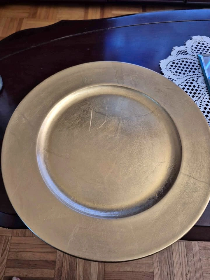 Gold Decorative Charger Plate set of 4