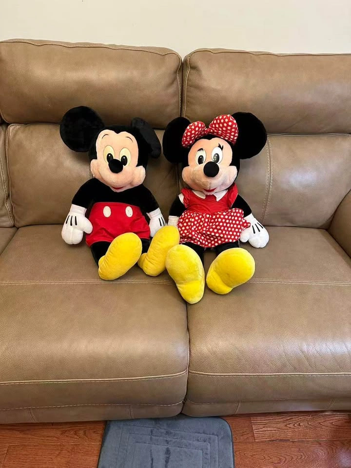Mickey and Minnie plushies toy - photo 2